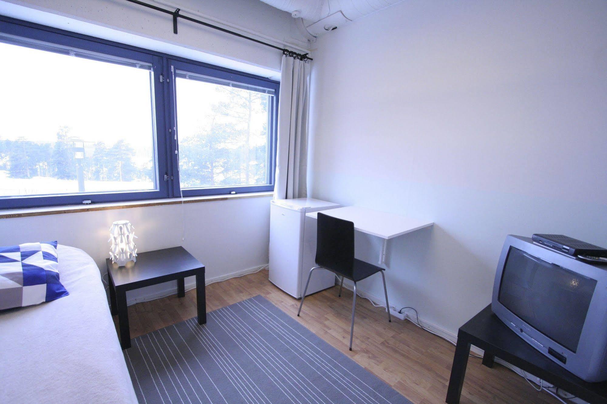 Forenom Hostel Espoo Kivenlahti Экстерьер фото